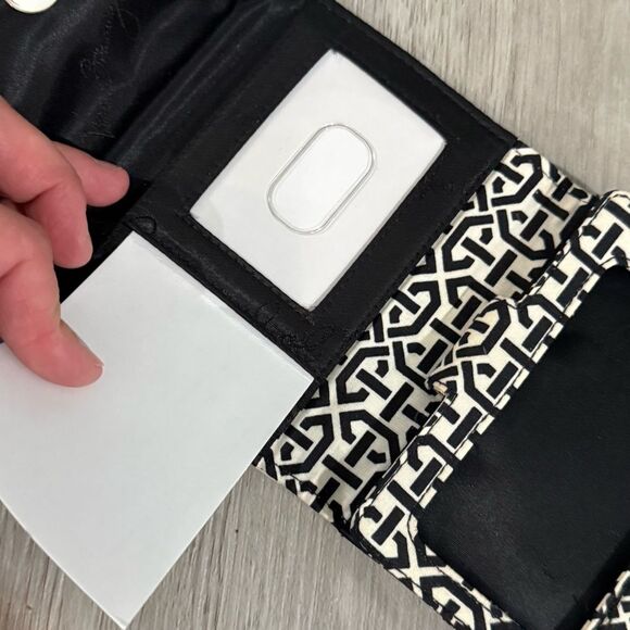 NWT Vera Bradley Super Smart Wristlet Wallet in Dogwood Floral - Picture 4 of 5